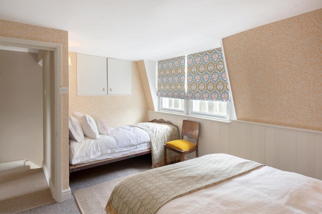 Central Apartment With Private Parking Bath Extérieur photo